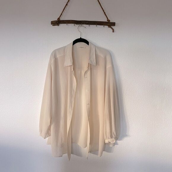 Cream button down shirt - Picture 4 of 7